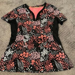 Premiere by the healing hands scrub top